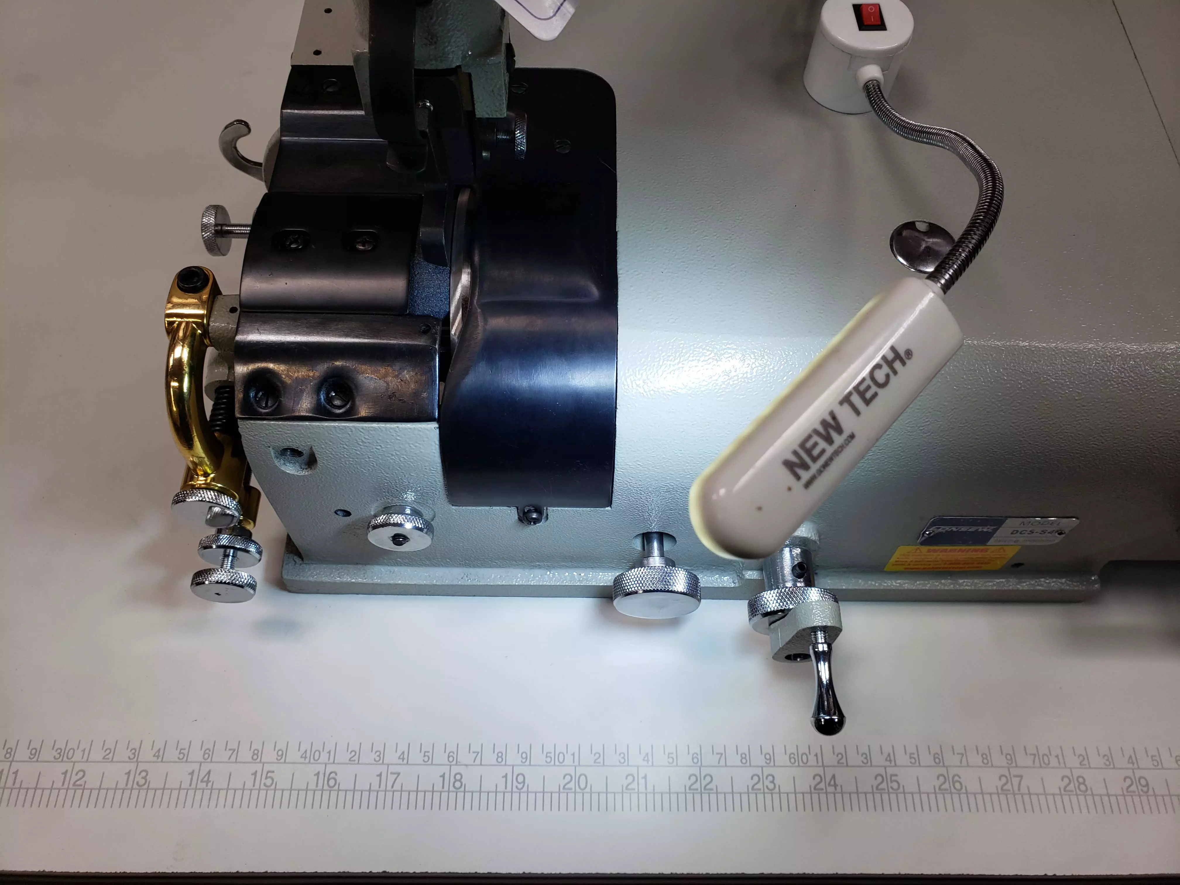 Consew DCS-S4 Leather Skiving Machine – Professional Edge Skiving