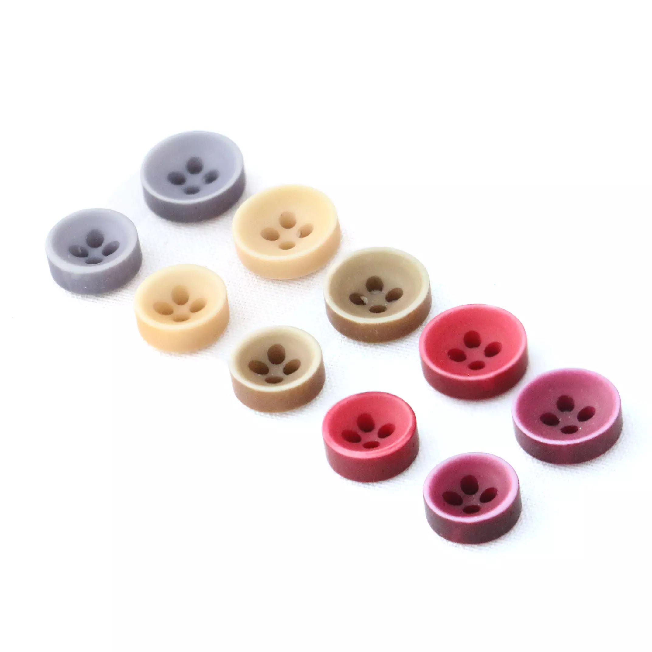 Unfinished Wooden Buttons for Crafts and Sewing 3/4 inch Bulk Pack of 250  Decorative Buttons by Woodpeckers 