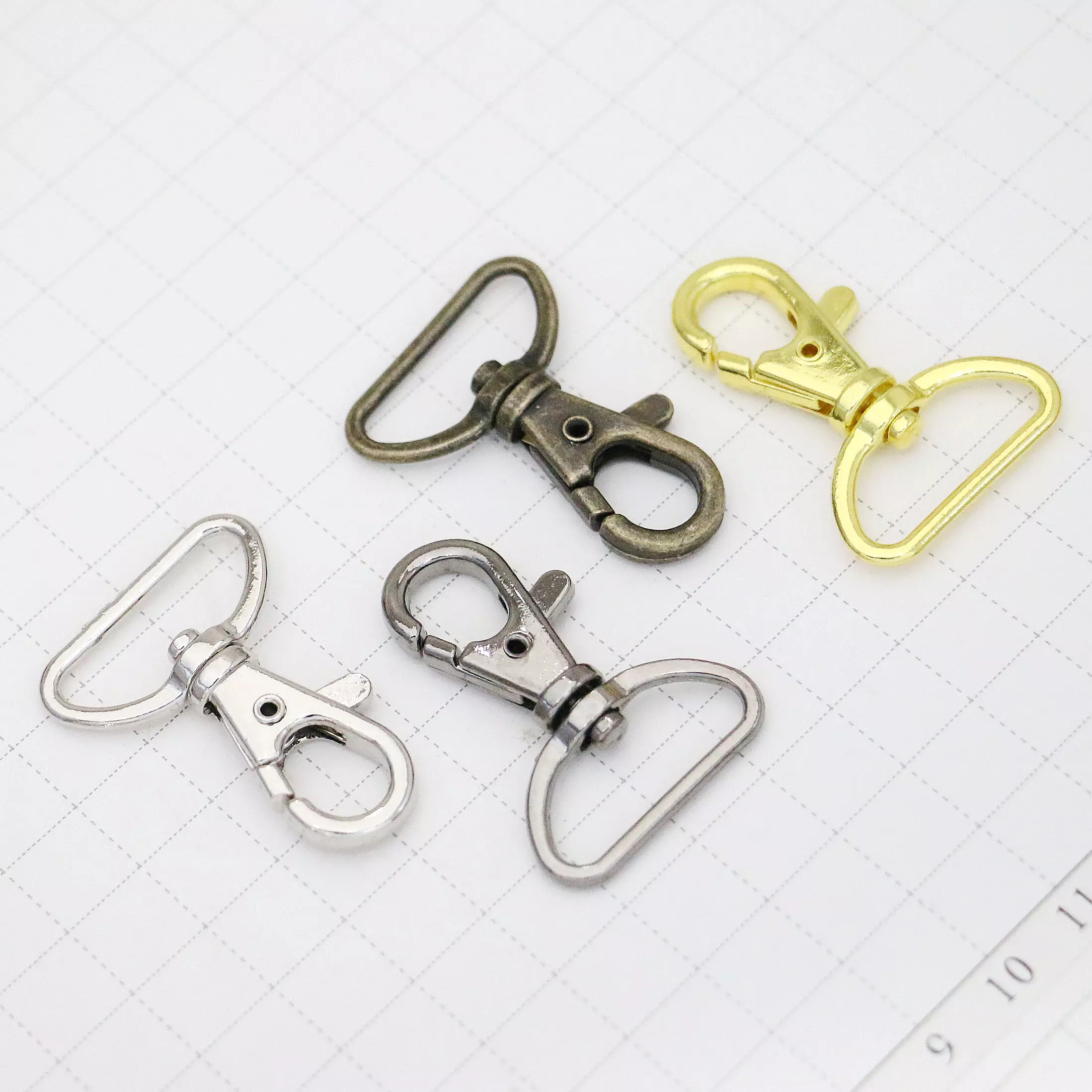 Premium Metal Lobster Claw Clasps with Wide ¾ Inch D Ring and 360 Swivel  Snap Clasp Trigger ID / Key Clip (6920-2360)