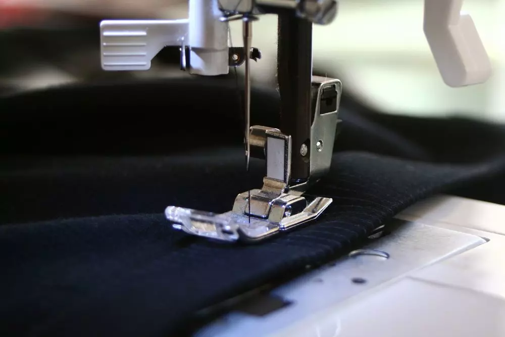 Tips to Avoid Injuries While Sewing | GoldStar Tool | Blog