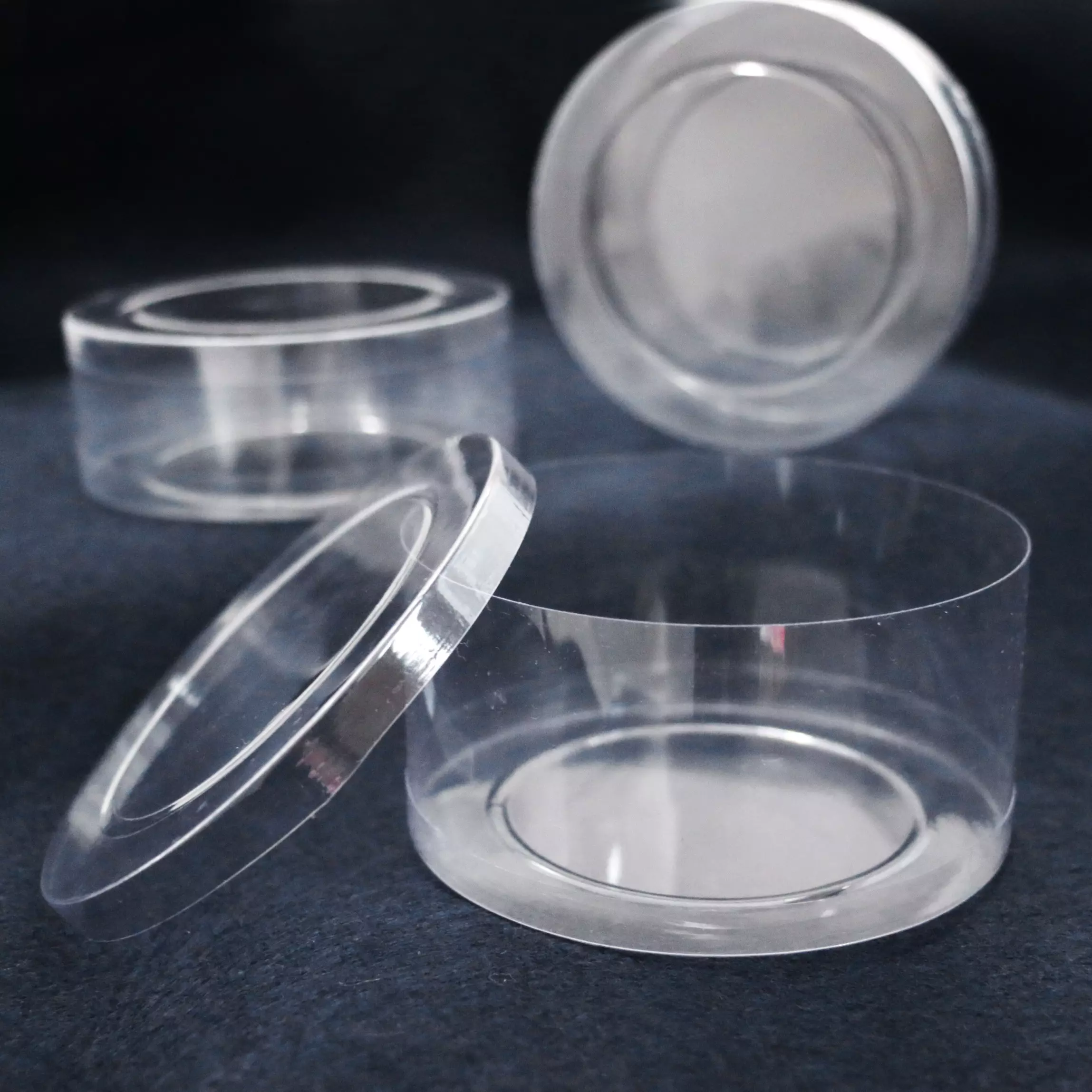 Clear Plastic Containers with Lids