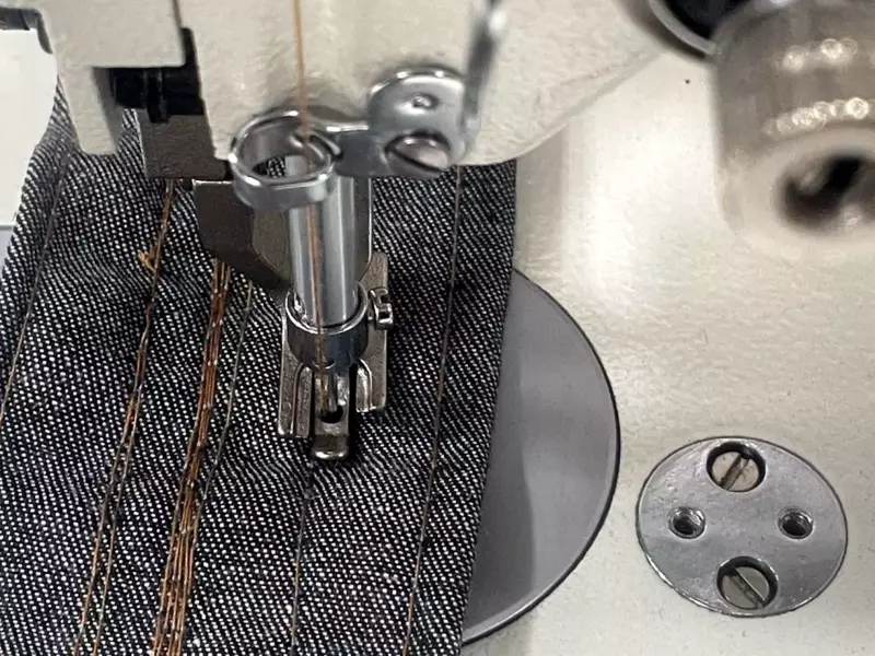 iKonix Walking Foot Flat-Bed Industrial Sewing Machine - KS-0303 (incl