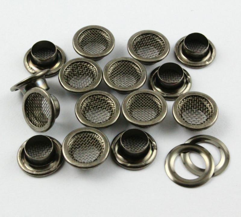 mesh eyelets