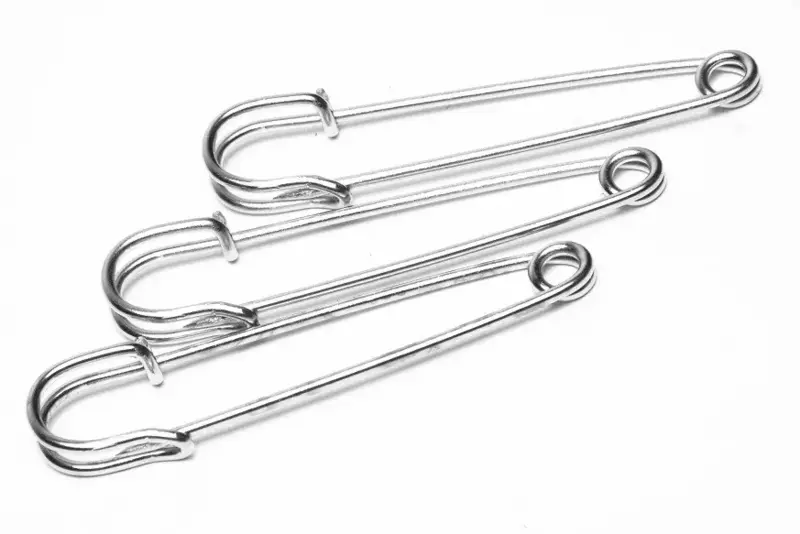LOOPS & THREADS- SAFETY PINS- ASSORTED SIZES- SILVER & GOLD COMBO- 3 PACKS